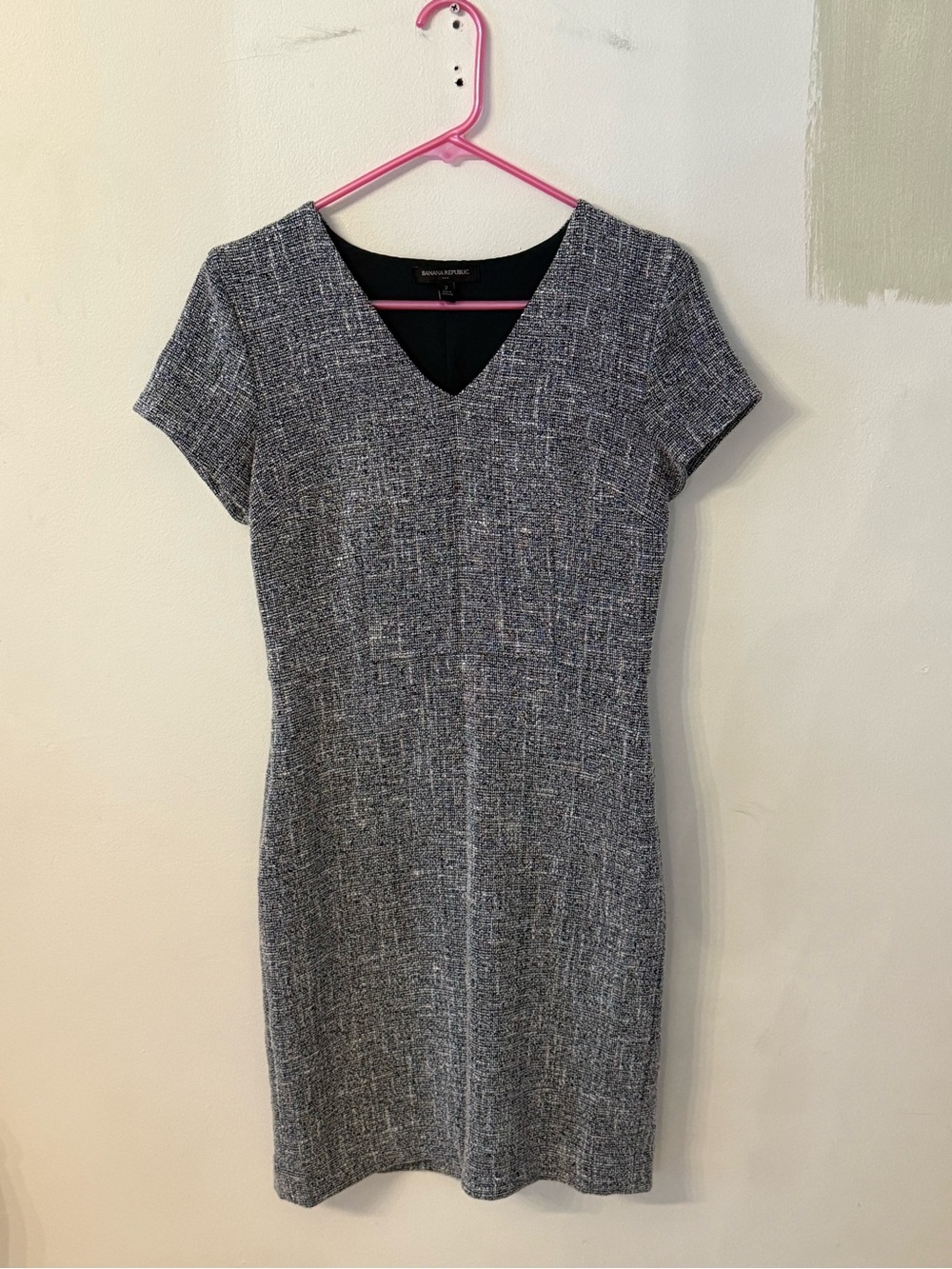 Calvin Klein Gray Tweed Sheath Dress - V-Neck, Short Sleeve